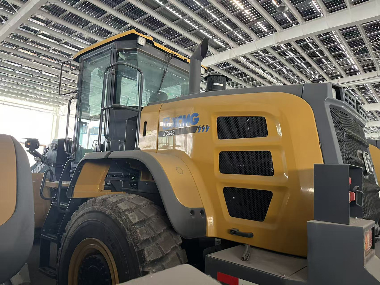 XCMG official XC948 4.5ton wheel loader hydraulic with diesel engine in stock - Wiellader: afbeelding 5 XCMG official XC948 4.5ton wheel loader hydraulic with diesel engine in stock - Wiellader: afbeelding 5
