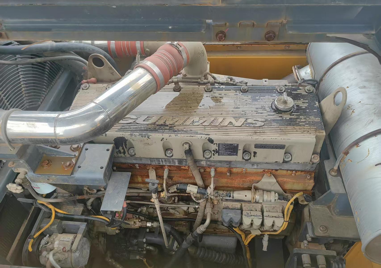 XCMG used hydraulic excavator XE490DK 49ton for sale - Rupsgraafmachine: afbeelding 4 XCMG used hydraulic excavator XE490DK 49ton for sale - Rupsgraafmachine: afbeelding 4