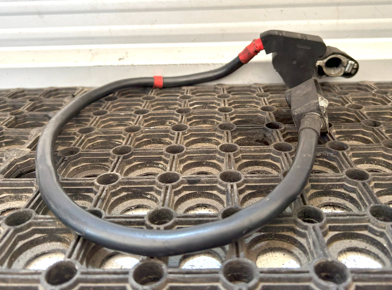 DAF BEM ECU CLAMP CONNECTOR - Sensor: afbeelding 1 DAF BEM ECU CLAMP CONNECTOR - Sensor: afbeelding 1