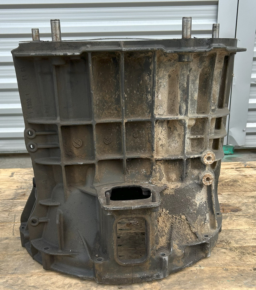 DAF GEARBOX HOUSING ZF ECOSPLIT IV 16S2331TD - Versnellingsbak en onderdelen voor Vrachtwagen: afbeelding 4 DAF GEARBOX HOUSING ZF ECOSPLIT IV 16S2331TD - Versnellingsbak en onderdelen voor Vrachtwagen: afbeelding 4