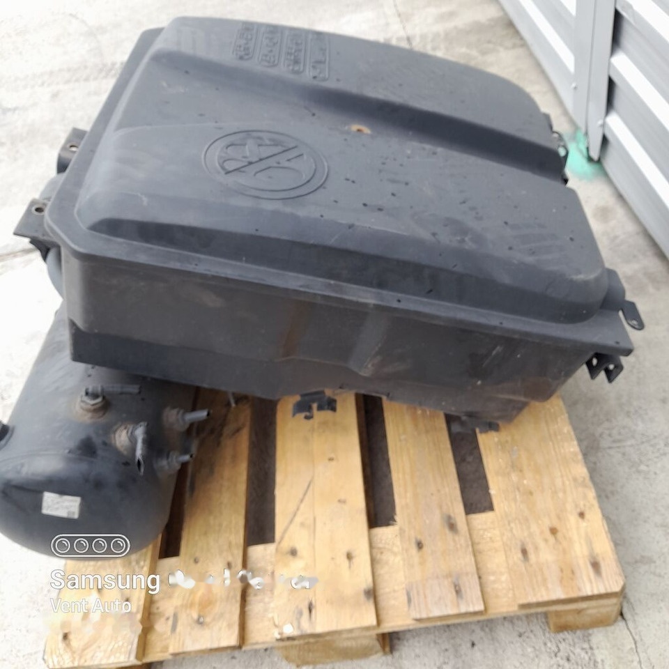 DAF XF 106 1901818 DAF 1901818 truck - Batterij voor Vrachtwagen: afbeelding 2 DAF XF 106 1901818 DAF 1901818 truck - Batterij voor Vrachtwagen: afbeelding 2