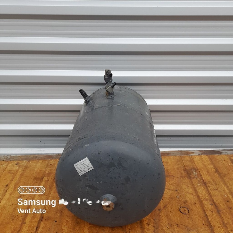 DAF XF 106 1914157 DAF 1914157 truck - Remdelen voor Vrachtwagen: afbeelding 2 DAF XF 106 1914157 DAF 1914157 truck - Remdelen voor Vrachtwagen: afbeelding 2