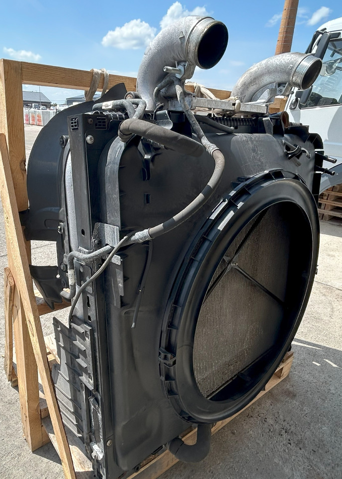 DAF XF 106 480 COOLER SET - Radiateur voor Vrachtwagen: afbeelding 3 DAF XF 106 480 COOLER SET - Radiateur voor Vrachtwagen: afbeelding 3