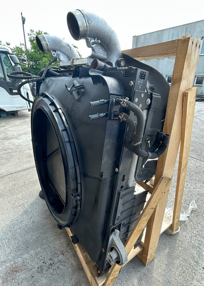 DAF XF 106 480 COOLER SET - Radiateur voor Vrachtwagen: afbeelding 4 DAF XF 106 480 COOLER SET - Radiateur voor Vrachtwagen: afbeelding 4