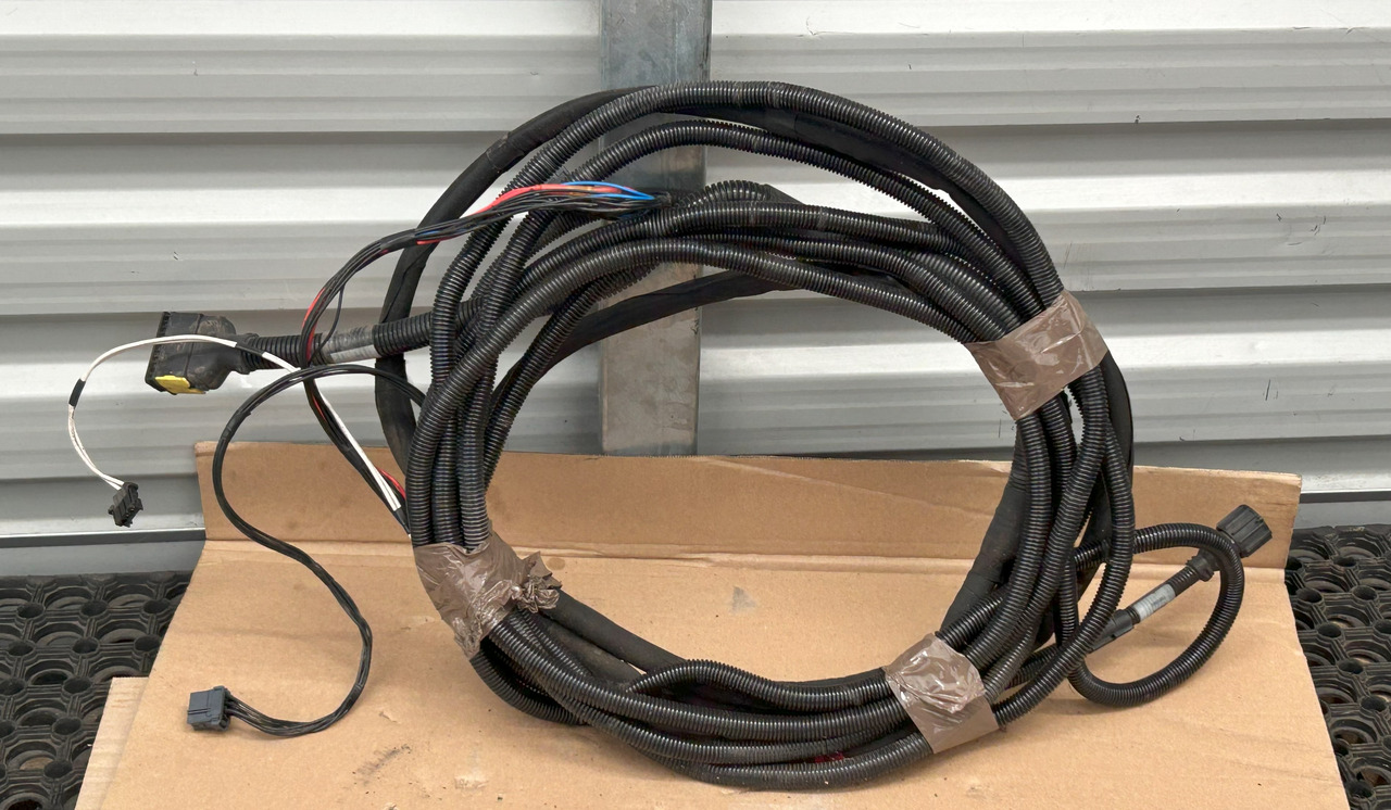 DAF XF 106 ELECTRICAL HARNESS - Kabels/ Draden: afbeelding 1 DAF XF 106 ELECTRICAL HARNESS - Kabels/ Draden: afbeelding 1