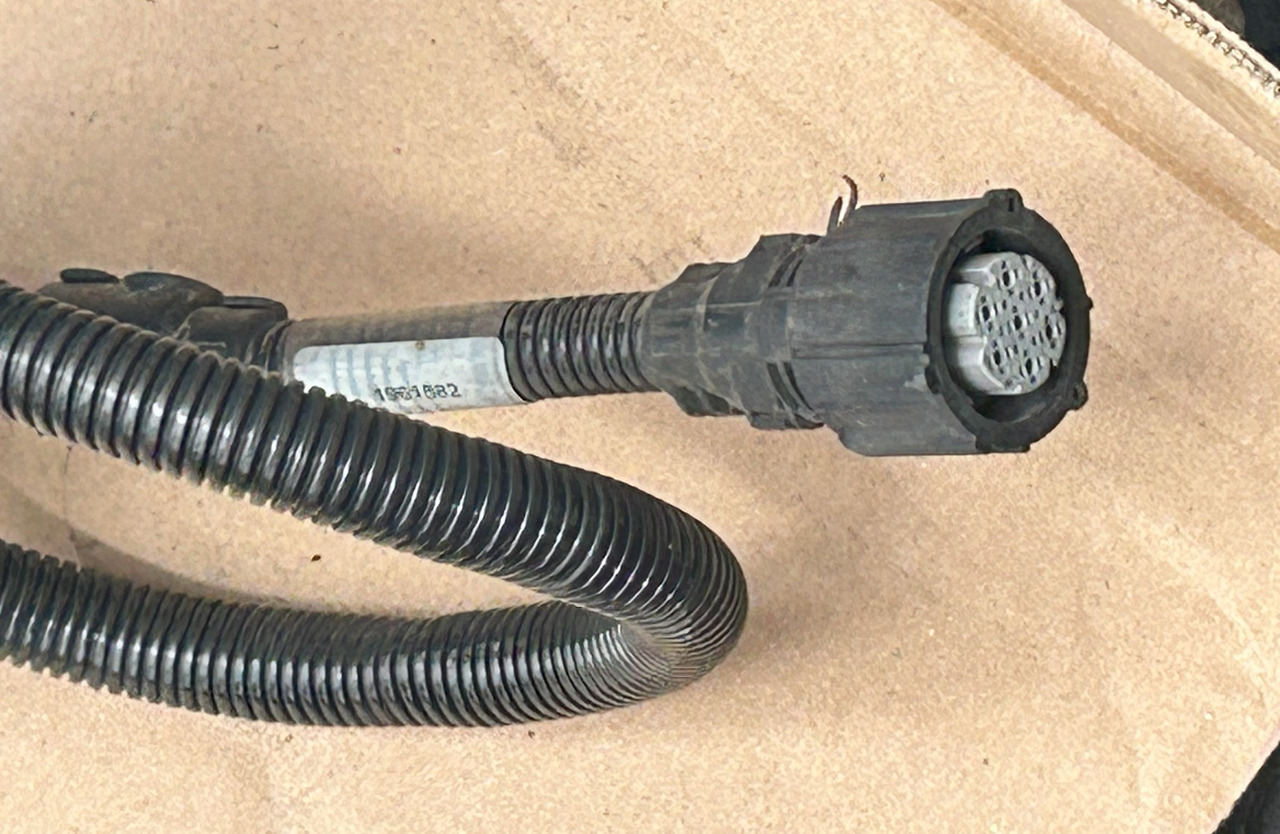 DAF XF 106 ELECTRICAL HARNESS - Kabels/ Draden: afbeelding 2 DAF XF 106 ELECTRICAL HARNESS - Kabels/ Draden: afbeelding 2