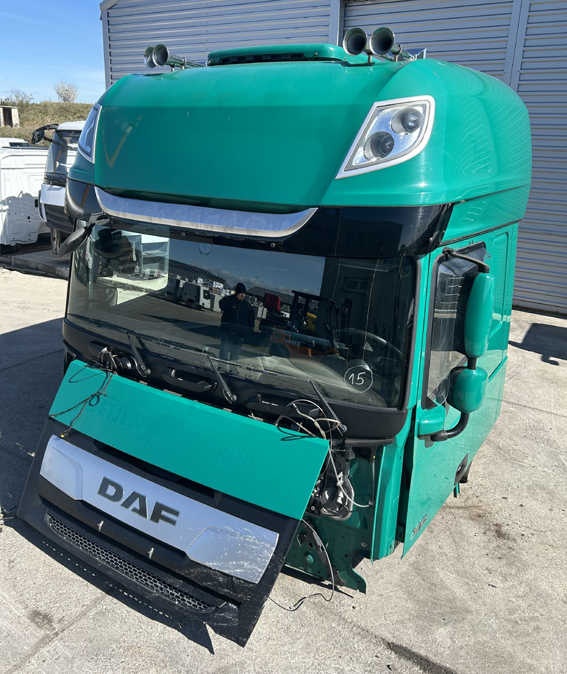 DAF XF 106 SUPER SPACE CAB LIFT truck - Cabine voor Vrachtwagen: afbeelding 4 DAF XF 106 SUPER SPACE CAB LIFT truck - Cabine voor Vrachtwagen: afbeelding 4