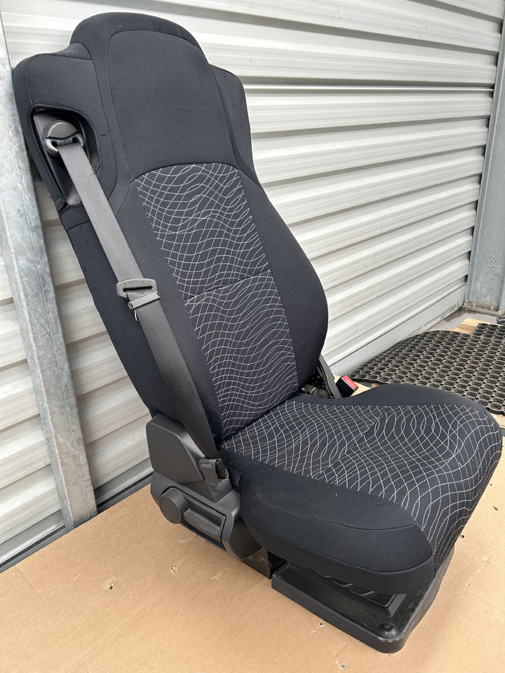 MERCEDES ACTROS MP4 PASSENGER SEAT - Zitplaats: afbeelding 3 MERCEDES ACTROS MP4 PASSENGER SEAT - Zitplaats: afbeelding 3