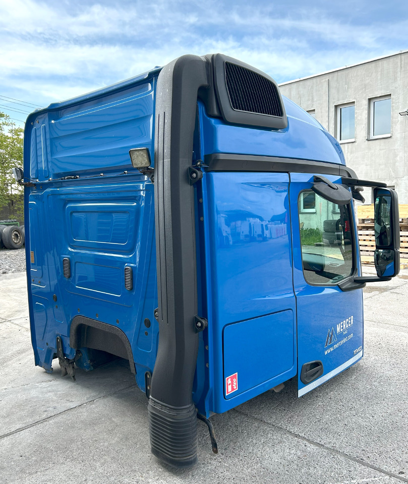 MERCEDES AROCS MP4 L STREAM SPACE 2.30M , tunnel 170 mm - Cabine: afbeelding 4 MERCEDES AROCS MP4 L STREAM SPACE 2.30M , tunnel 170 mm - Cabine: afbeelding 4