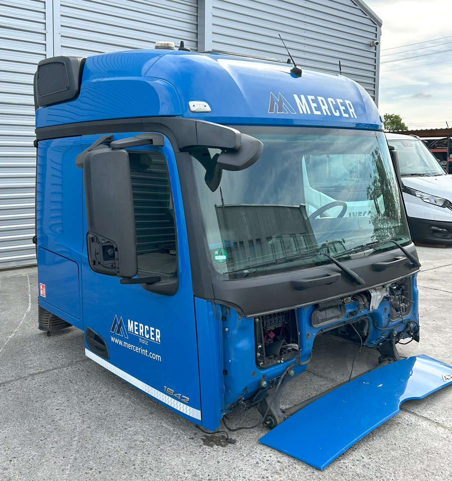 MERCEDES AROCS MP4 L STREAM SPACE 2.30M , tunnel 170 mm - Cabine: afbeelding 2 MERCEDES AROCS MP4 L STREAM SPACE 2.30M , tunnel 170 mm - Cabine: afbeelding 2