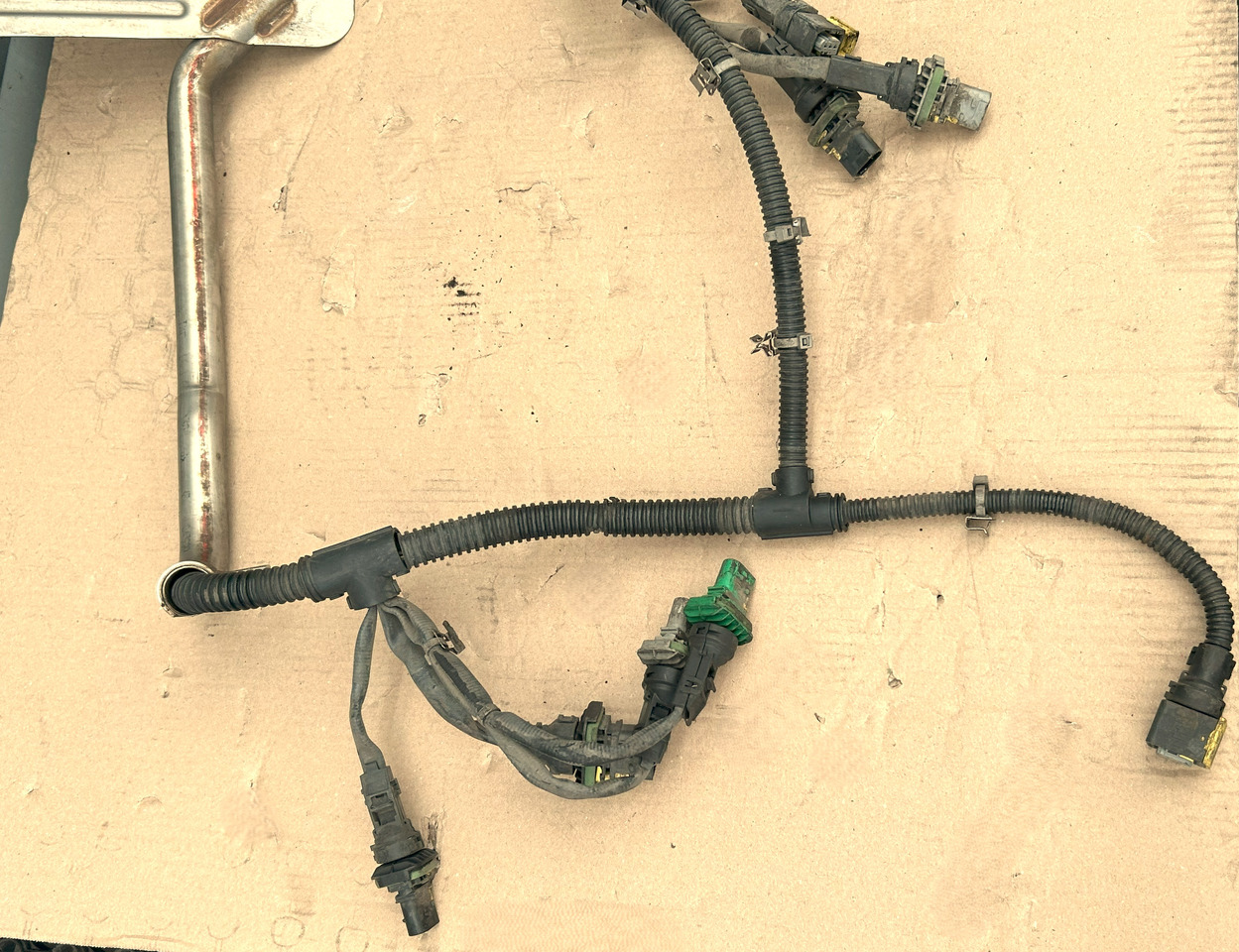 MERCEDES-BENZ ACTROS MP4 CATALYTIC CONVERTER ELECTRICAL HARNESS - Kabels/ Draden: afbeelding 2 MERCEDES-BENZ ACTROS MP4 CATALYTIC CONVERTER ELECTRICAL HARNESS - Kabels/ Draden: afbeelding 2