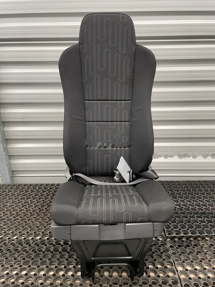 Mercedes-Benz ATEGO SEATS BRAND NEW truck - Zitplaats voor Vrachtwagen: afbeelding 4 Mercedes-Benz ATEGO SEATS BRAND NEW truck - Zitplaats voor Vrachtwagen: afbeelding 4