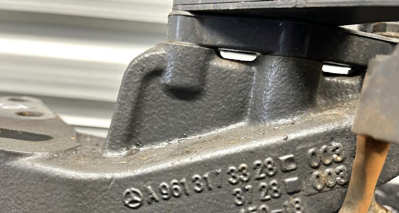 WSPORNIK MOCOWANIE ŁAPA ZACZEPU Mercedes-Benz ACTROS MP4 truck - Ophanging voor Vrachtwagen: afbeelding 2 WSPORNIK MOCOWANIE ŁAPA ZACZEPU Mercedes-Benz ACTROS MP4 truck - Ophanging voor Vrachtwagen: afbeelding 2
