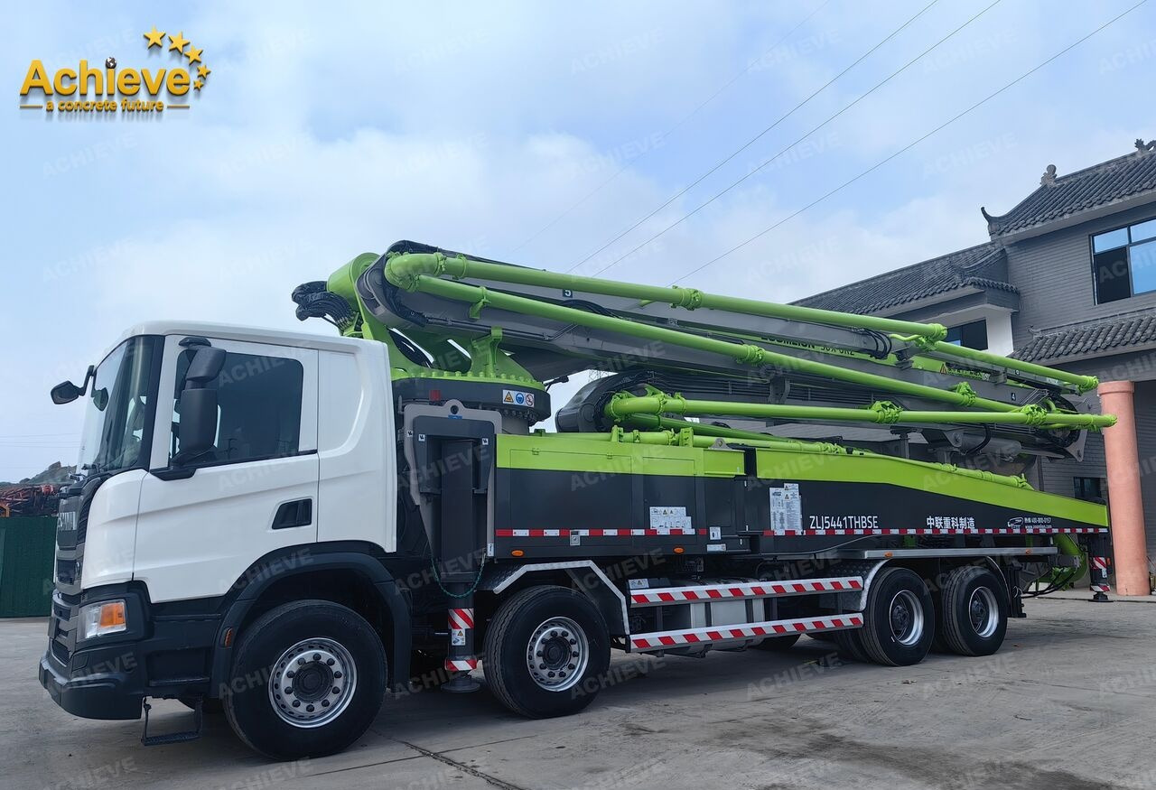 ZOOMLION ZOOMLION 2019 ZOOMLION 56X-6RZ 56M Scania P450 8x4【ACHIEVE】TOP CONDITION!!! - Betonpomp: afbeelding 3 ZOOMLION ZOOMLION 2019 ZOOMLION 56X-6RZ 56M Scania P450 8x4【ACHIEVE】TOP CONDITION!!! - Betonpomp: afbeelding 3