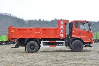 Brand New 6-Wheeler Sinotruck 220HP Donfeng Kingrun Dumper Truck - Kipper vrachtwagen: afbeelding 1 Brand New 6-Wheeler Sinotruck 220HP Donfeng Kingrun Dumper Truck - Kipper vrachtwagen: afbeelding 1