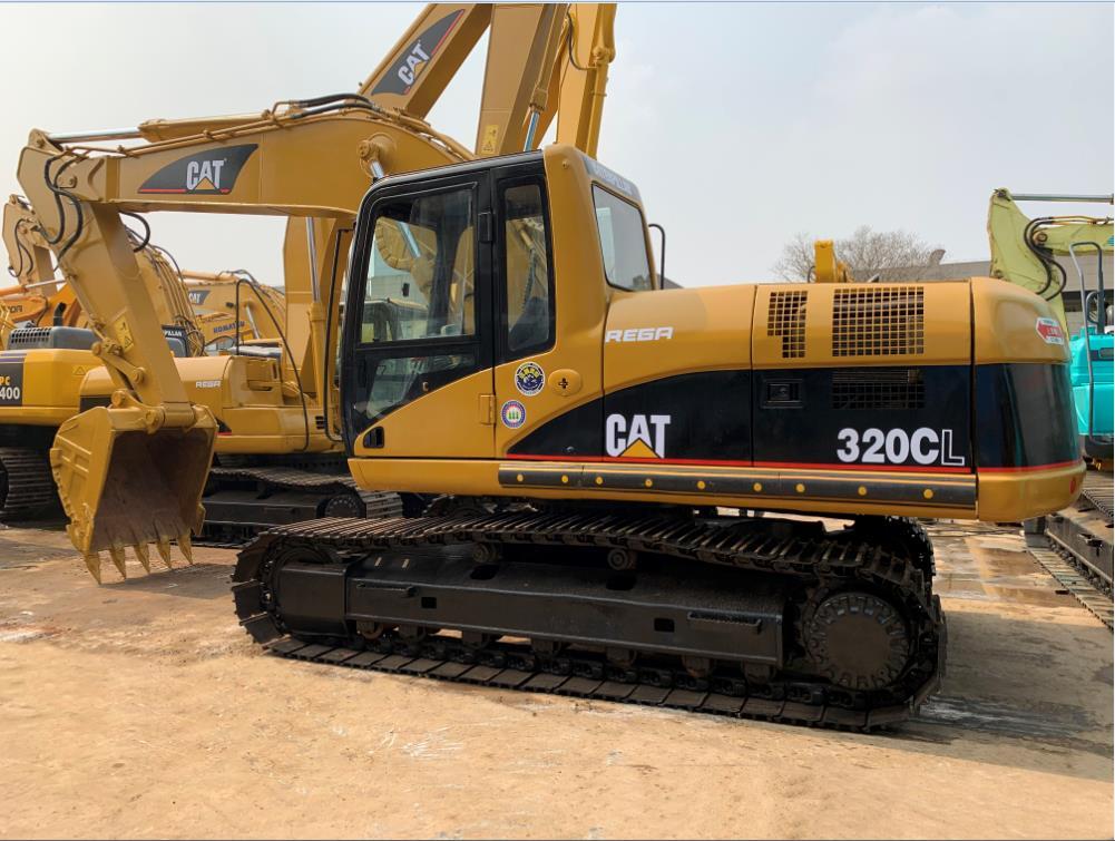 CATERPILLAR 320 slightly used excavator CAT 320C, 320CL with good price - Rupsgraafmachine: afbeelding 1 CATERPILLAR 320 slightly used excavator CAT 320C, 320CL with good price - Rupsgraafmachine: afbeelding 1