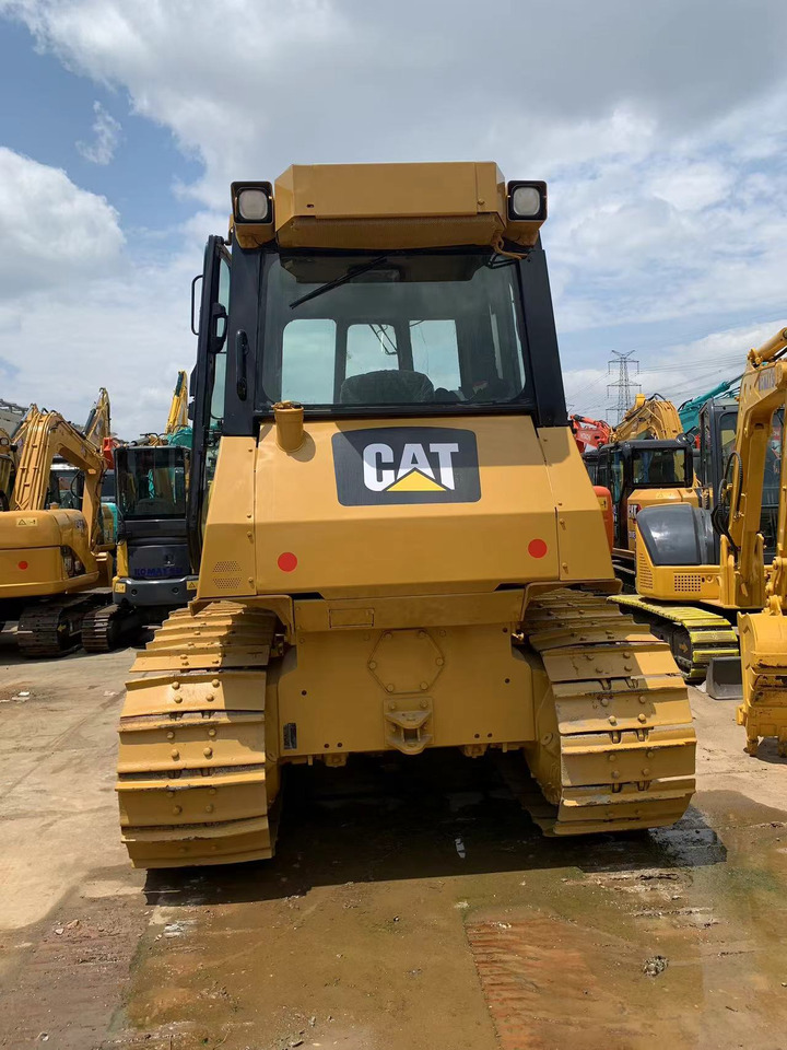 Caterpillar Bulldozer Used Condition CAT D6G, D6G2 Cheap Price - Bulldozer: afbeelding 5 Caterpillar Bulldozer Used Condition CAT D6G, D6G2 Cheap Price - Bulldozer: afbeelding 5