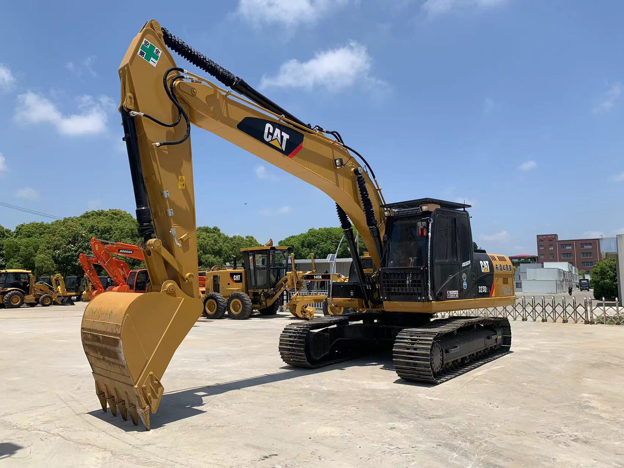 Caterpillar Excavator 320, 323 with Mechanical Engine Mitsubishi S6K - Rupsgraafmachine: afbeelding 4 Caterpillar Excavator 320, 323 with Mechanical Engine Mitsubishi S6K - Rupsgraafmachine: afbeelding 4