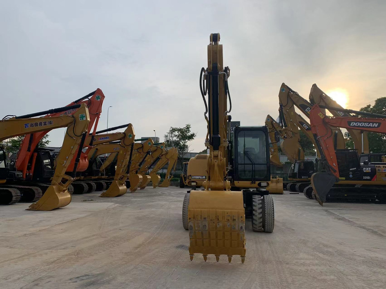 Caterpillar M315D Wheel Excavator Moving by Tires - Mobiele graafmachine: afbeelding 5 Caterpillar M315D Wheel Excavator Moving by Tires - Mobiele graafmachine: afbeelding 5