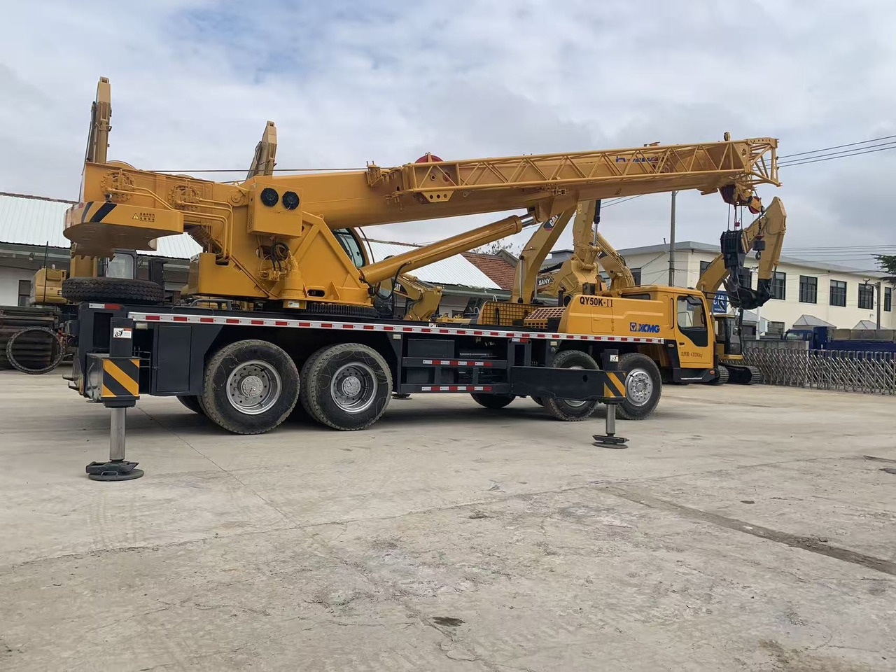 XCMG QY50K-2 Good Price 50 ton Truck Crane - Mobiele kraan: afbeelding 4 XCMG QY50K-2 Good Price 50 ton Truck Crane - Mobiele kraan: afbeelding 4