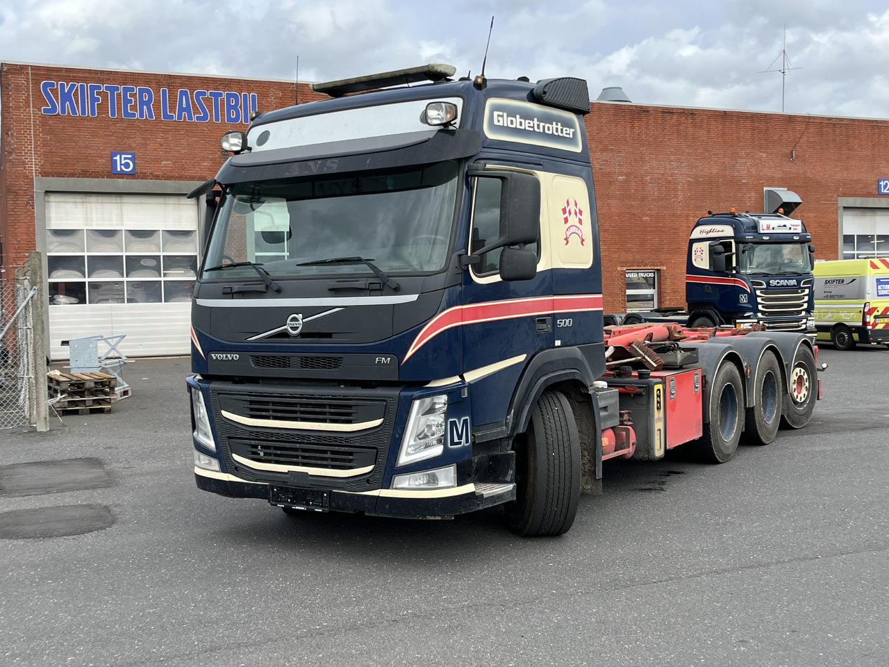 Volvo FM 500 8x4 - Haakarmsysteem vrachtwagen: afbeelding 1 Volvo FM 500 8x4 - Haakarmsysteem vrachtwagen: afbeelding 1
