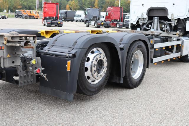 Mercedes-Benz Actros 2546LL MULTIWECHSLER - Containertransporter/ Wissellaadbak vrachtwagen: afbeelding 5 Mercedes-Benz Actros 2546LL MULTIWECHSLER - Containertransporter/ Wissellaadbak vrachtwagen: afbeelding 5