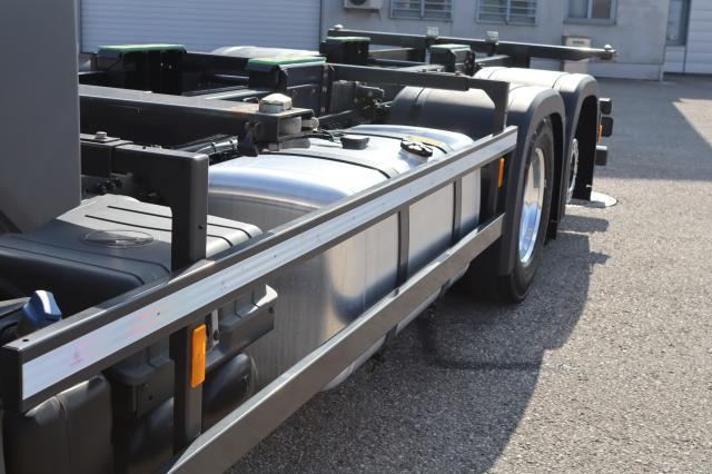 Mercedes-Benz Actros 2553 L - Containertransporter/ Wissellaadbak vrachtwagen: afbeelding 4 Mercedes-Benz Actros 2553 L - Containertransporter/ Wissellaadbak vrachtwagen: afbeelding 4