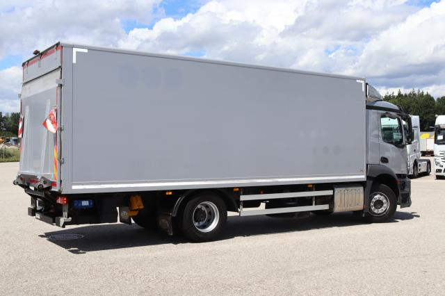 Mercedes-Benz Antos 1833 L - Bakwagen: afbeelding 4 Mercedes-Benz Antos 1833 L - Bakwagen: afbeelding 4