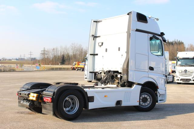 Mercedes-Benz Actros 1851 LS - Trekker: afbeelding 3 Mercedes-Benz Actros 1851 LS - Trekker: afbeelding 3