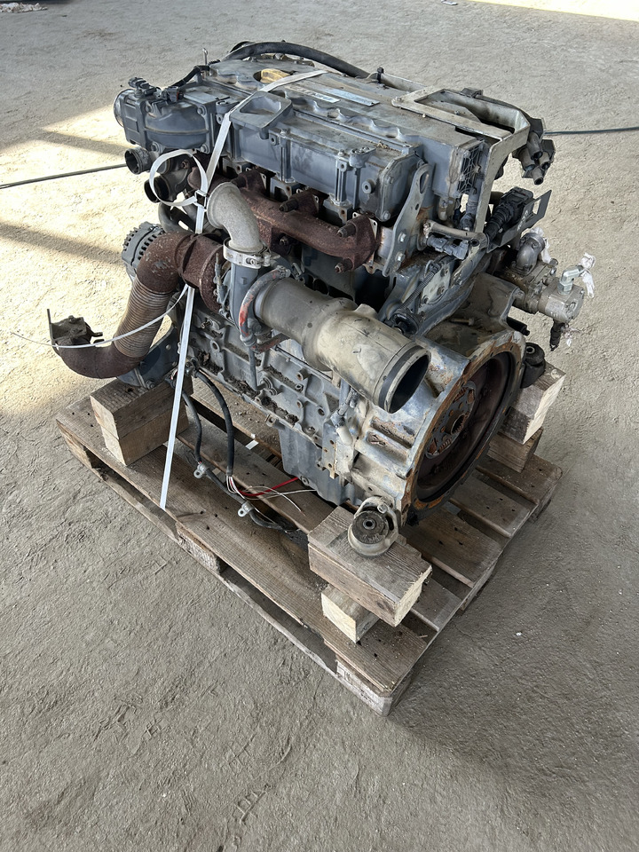 Deutz TCD 2013 L04 2V - Motor voor Graafmachine: afbeelding 3 Deutz TCD 2013 L04 2V - Motor voor Graafmachine: afbeelding 3