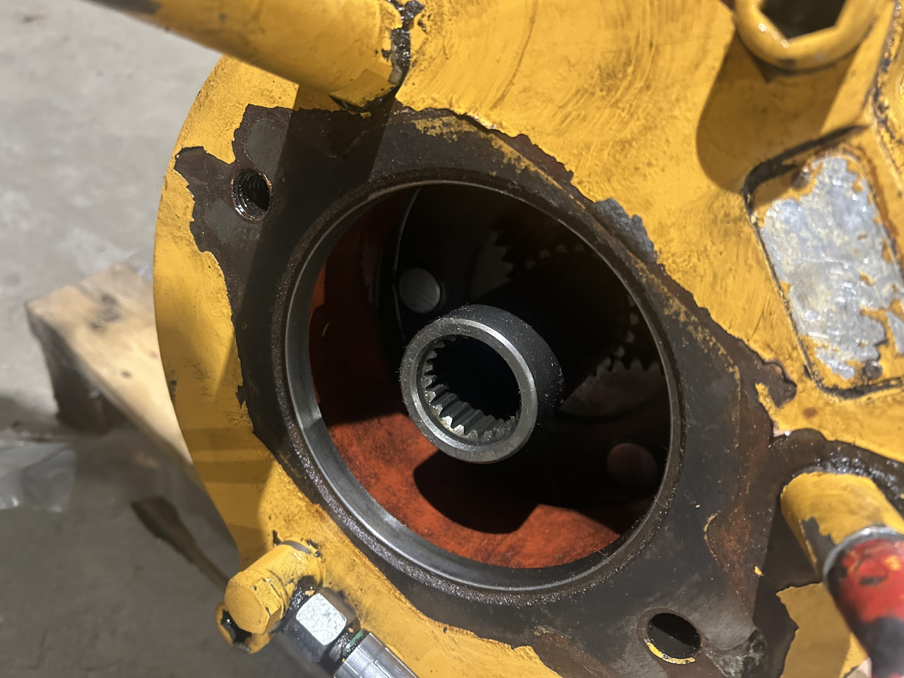 LIEBHERR R914 R924 - Zwenkmotor voor Graafmachine: afbeelding 4 LIEBHERR R914 R924 - Zwenkmotor voor Graafmachine: afbeelding 4