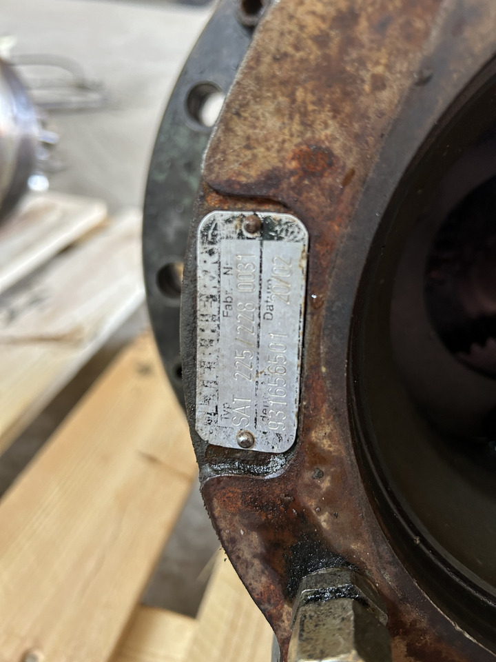 LIEBHERR SAT 225/228 - Zwenkmotor voor Minigraafmachine: afbeelding 2 LIEBHERR SAT 225/228 - Zwenkmotor voor Minigraafmachine: afbeelding 2