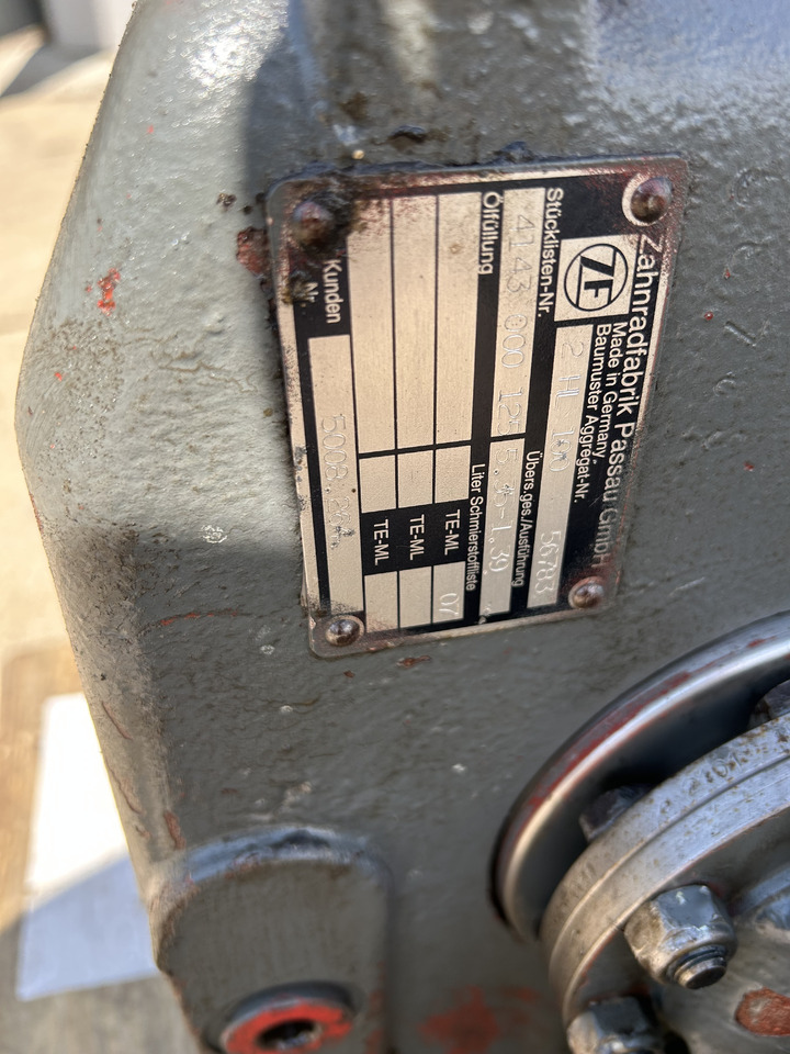 ZF 2HL 100, LIEBHERR 904B - Versnellingsbak voor Graafmachine: afbeelding 5 ZF 2HL 100, LIEBHERR 904B - Versnellingsbak voor Graafmachine: afbeelding 5