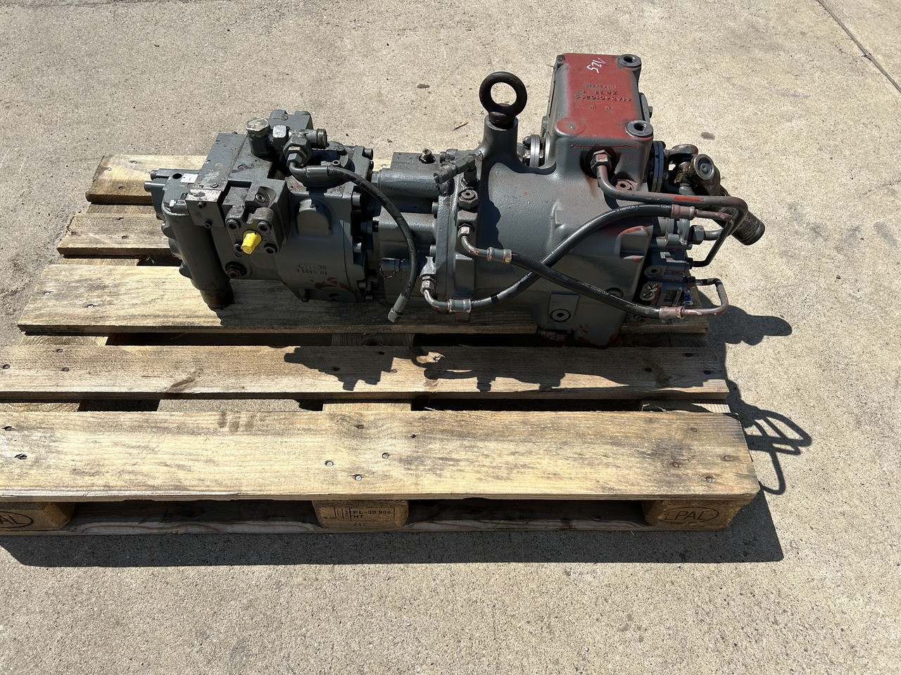 ZF 2HL 100, LIEBHERR 904B - Versnellingsbak voor Graafmachine: afbeelding 3 ZF 2HL 100, LIEBHERR 904B - Versnellingsbak voor Graafmachine: afbeelding 3