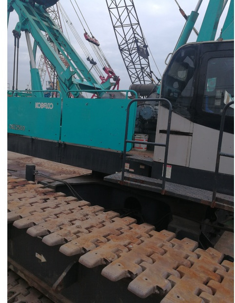 2012 KOBELCO CKE2500 - Rupskraan: afbeelding 2 2012 KOBELCO CKE2500 - Rupskraan: afbeelding 2
