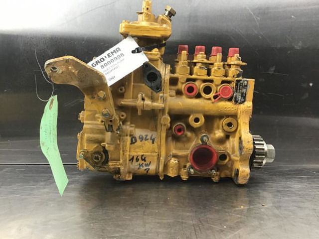 Bosch Fuel Injection Pump D924 - Brandstofpomp: afbeelding 1 Bosch Fuel Injection Pump D924 - Brandstofpomp: afbeelding 1