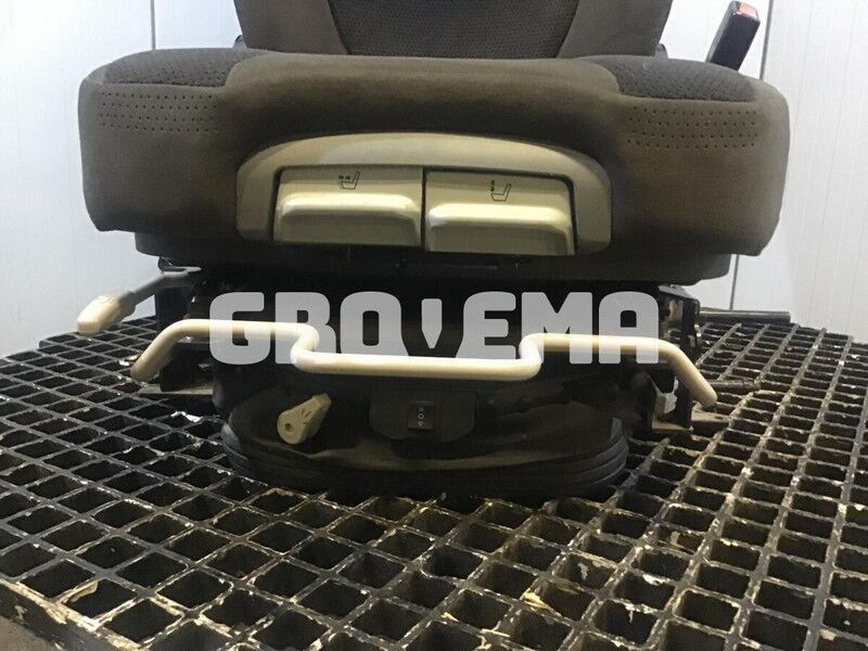 Grammer R926 K-LC / R946 LC / R946 LC-V / R946 NLC - Zitplaats: afbeelding 2 Grammer R926 K-LC / R946 LC / R946 LC-V / R946 NLC - Zitplaats: afbeelding 2