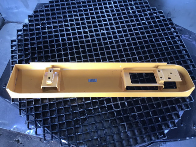 Liebherr Cover Front - Bumper: afbeelding 5 Liebherr Cover Front - Bumper: afbeelding 5