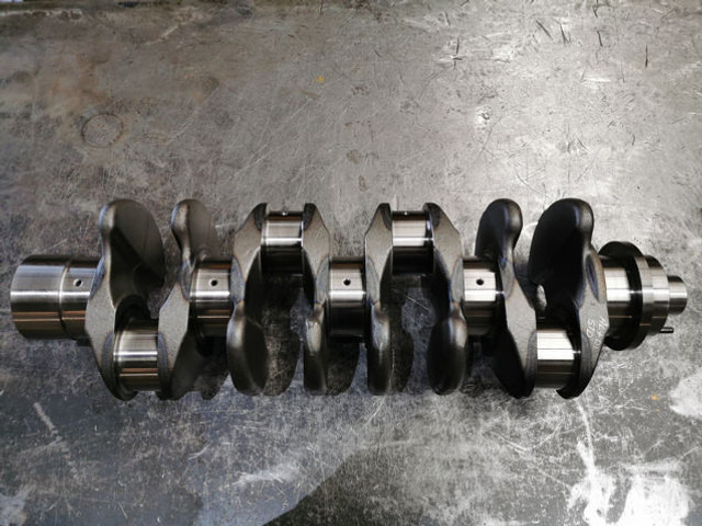 Liebherr Crankshaft D934L - Krukas: afbeelding 1 Liebherr Crankshaft D934L - Krukas: afbeelding 1