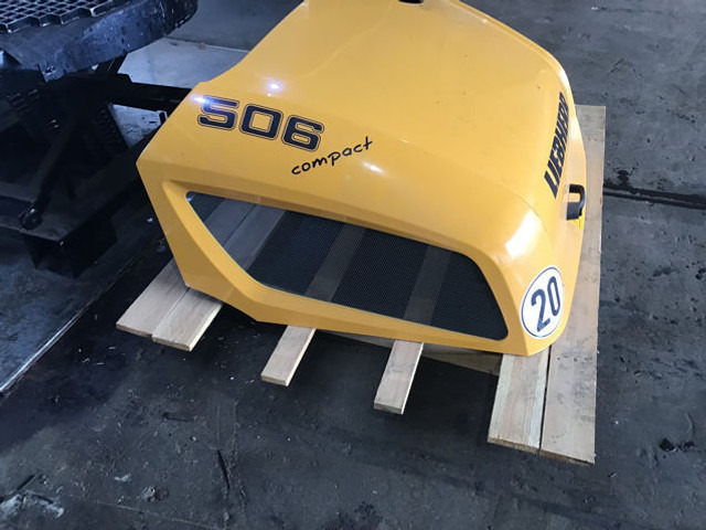 Liebherr Engine Hood - Motorkap: afbeelding 4 Liebherr Engine Hood - Motorkap: afbeelding 4