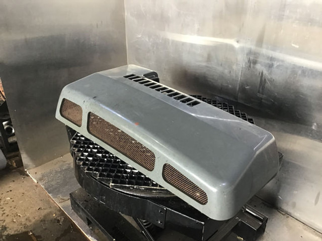 Liebherr Engine Hood Small - Motorkap: afbeelding 1 Liebherr Engine Hood Small - Motorkap: afbeelding 1