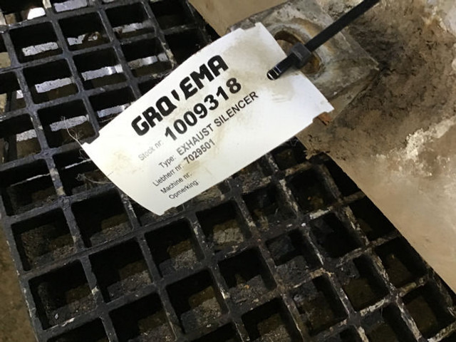 Liebherr Exhaust Silencer - Geluiddemper: afbeelding 3 Liebherr Exhaust Silencer - Geluiddemper: afbeelding 3