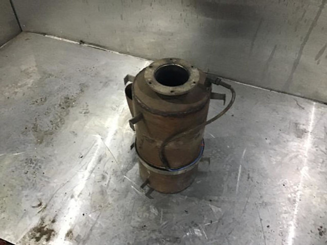 Geluiddemper Liebherr Exhaust Silencer: afbeelding 11