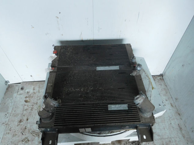 Liebherr Oilcooler - Oliekoeler: afbeelding 1 Liebherr Oilcooler - Oliekoeler: afbeelding 1