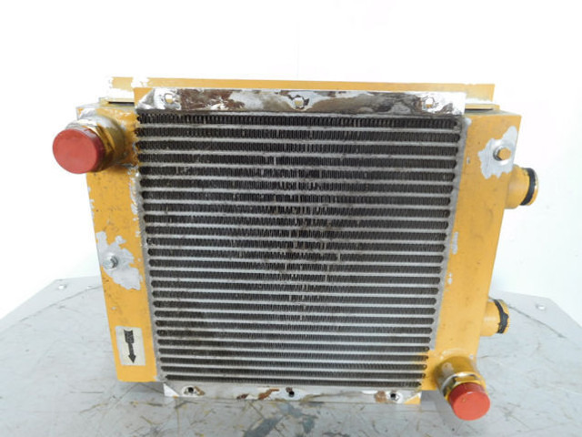 Liebherr Oilcooler - Oliekoeler: afbeelding 1 Liebherr Oilcooler - Oliekoeler: afbeelding 1