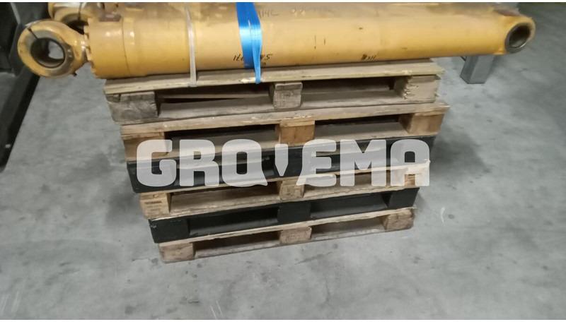 Liebherr R914B / R914 / R924 / R914C - Hydraulische cilinder: afbeelding 1 Liebherr R914B / R914 / R924 / R914C - Hydraulische cilinder: afbeelding 1