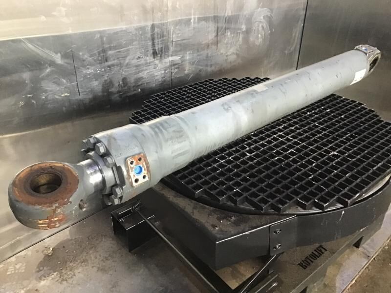 Liebherr R922 LC / R920 LC / R922 NLC / R922 SLC / R922 XLC - Hydraulische cilinder: afbeelding 2 Liebherr R922 LC / R920 LC / R922 NLC / R922 SLC / R922 XLC - Hydraulische cilinder: afbeelding 2