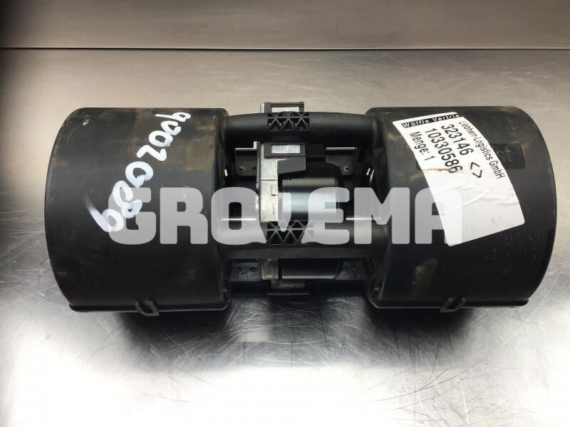 Liebherr R946 LC / R946 NLC / R956 / R976 / R926 LC / R920 / R920 LC - Interieurventilator: afbeelding 2 Liebherr R946 LC / R946 NLC / R956 / R976 / R926 LC / R920 / R920 LC - Interieurventilator: afbeelding 2