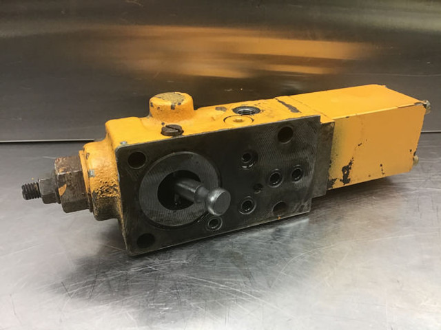 Liebherr Regulating Valve - Motor en onderdelen: afbeelding 1 Liebherr Regulating Valve - Motor en onderdelen: afbeelding 1