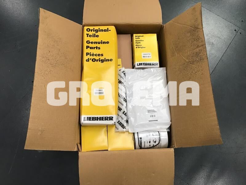 Liebherr Service Kit 1000 hours R906/R916/R926 - Brandstoffilter: afbeelding 2 Liebherr Service Kit 1000 hours R906/R916/R926 - Brandstoffilter: afbeelding 2